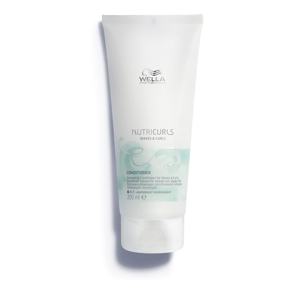 Wella Professionals NUTRICURLS Maitinantis kondicionierius garbanotiems ir banguotiems plaukams 200ml - Odiste