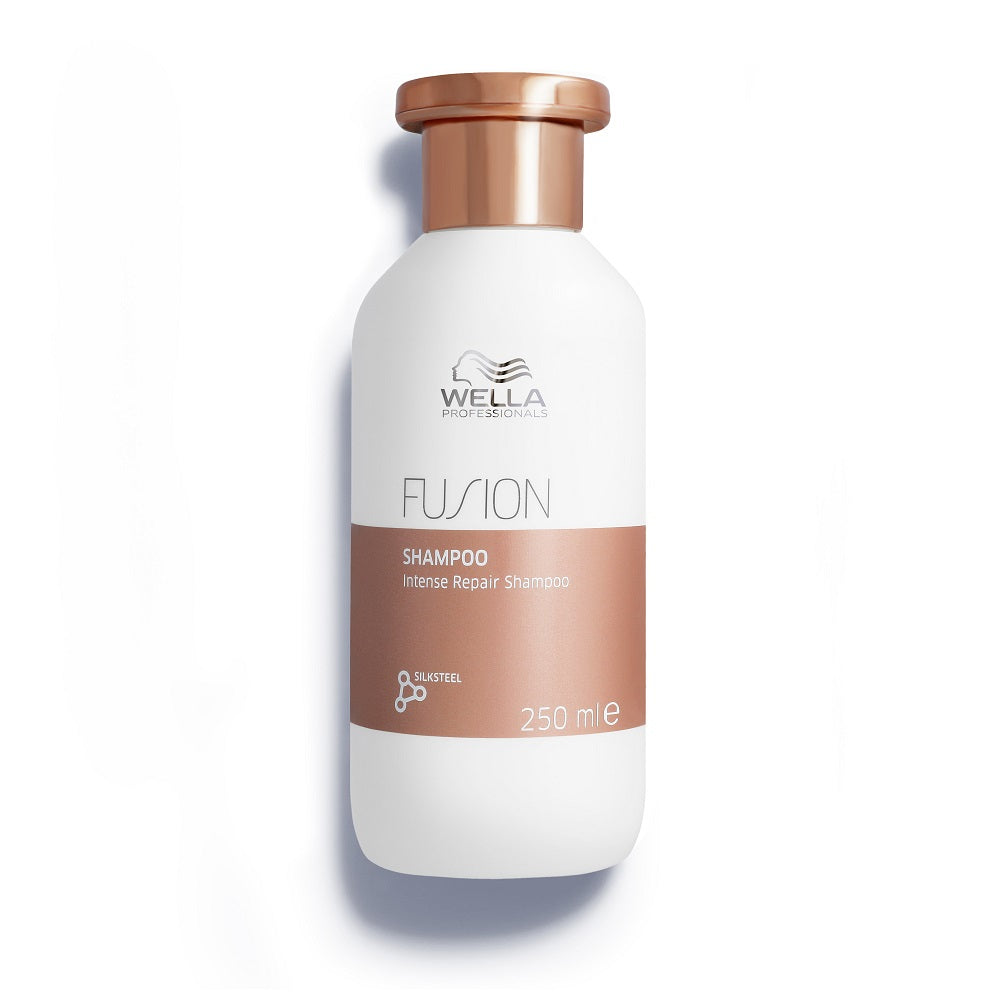 Wella Professionals Fusion intensyviai plaukus atkuriantis šampūnas - Odiste