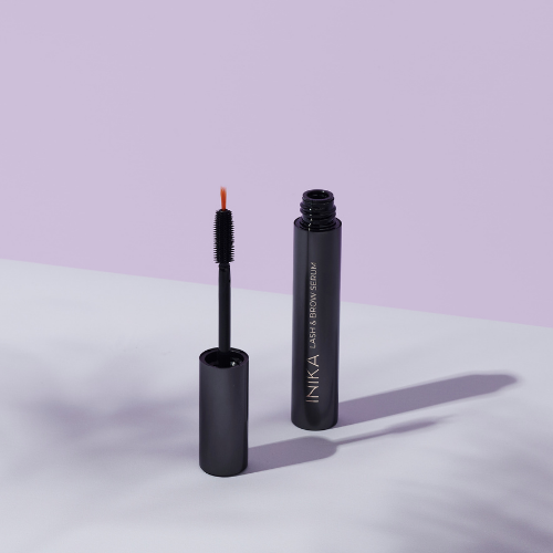 INIKA ORGANIC BLAKSTIENŲ IR ANTAKIŲ SERUMAS, 7 ml - Odiste